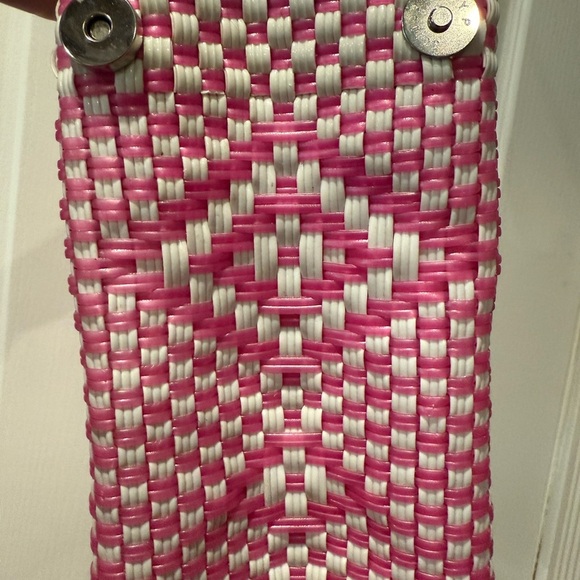 Artesanal Pink and White Woven Tote Bag - Picture 5 of 11